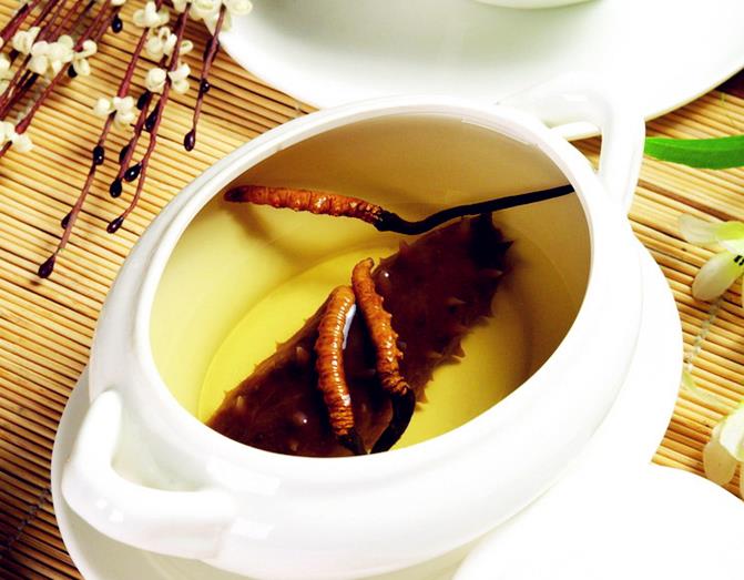3岁以内小孩吃冬虫夏草吗？一次吃多少？