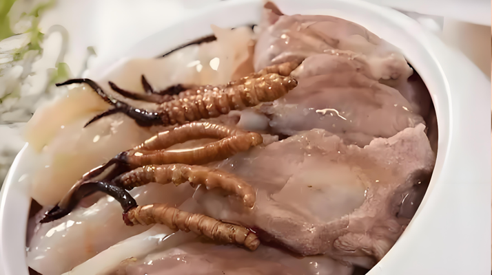 冬虫夏草煲汤的口感