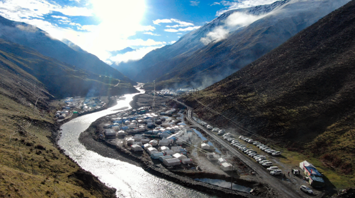 雪域寻珍：东强堂带你见证那曲冬虫夏草的采挖全过程