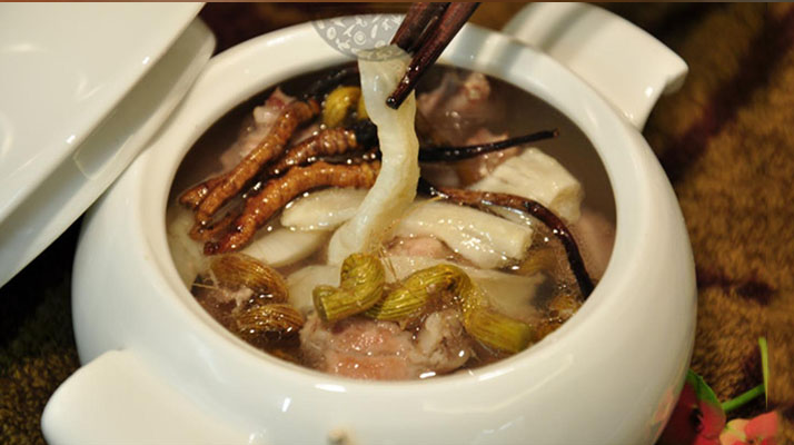 2026冬虫夏草价格揭秘：东强堂那曲源头直供，让价格与品质对等