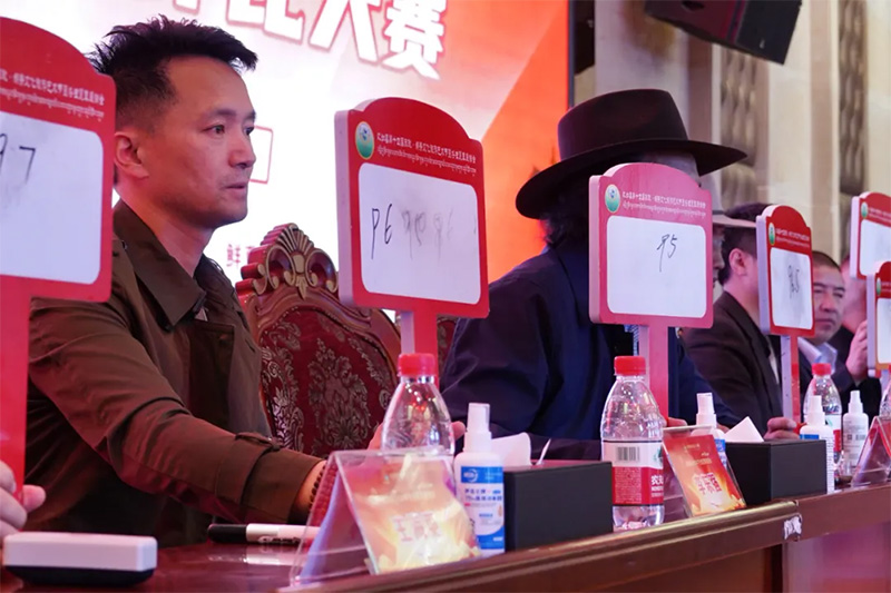 亲临雪域，品鉴瑰宝：李东强再次受邀担任2